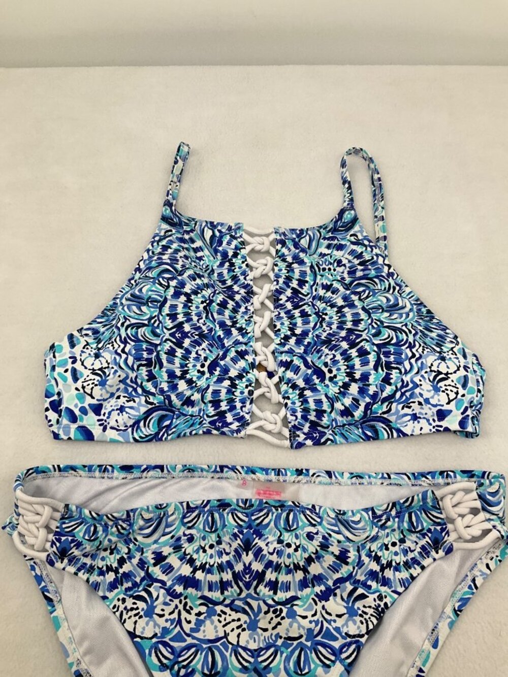 Lilly Pulitzer size 8/10 Blue & White Printed Bikini Lace-Up Halter Top - Picture 3 of 10
